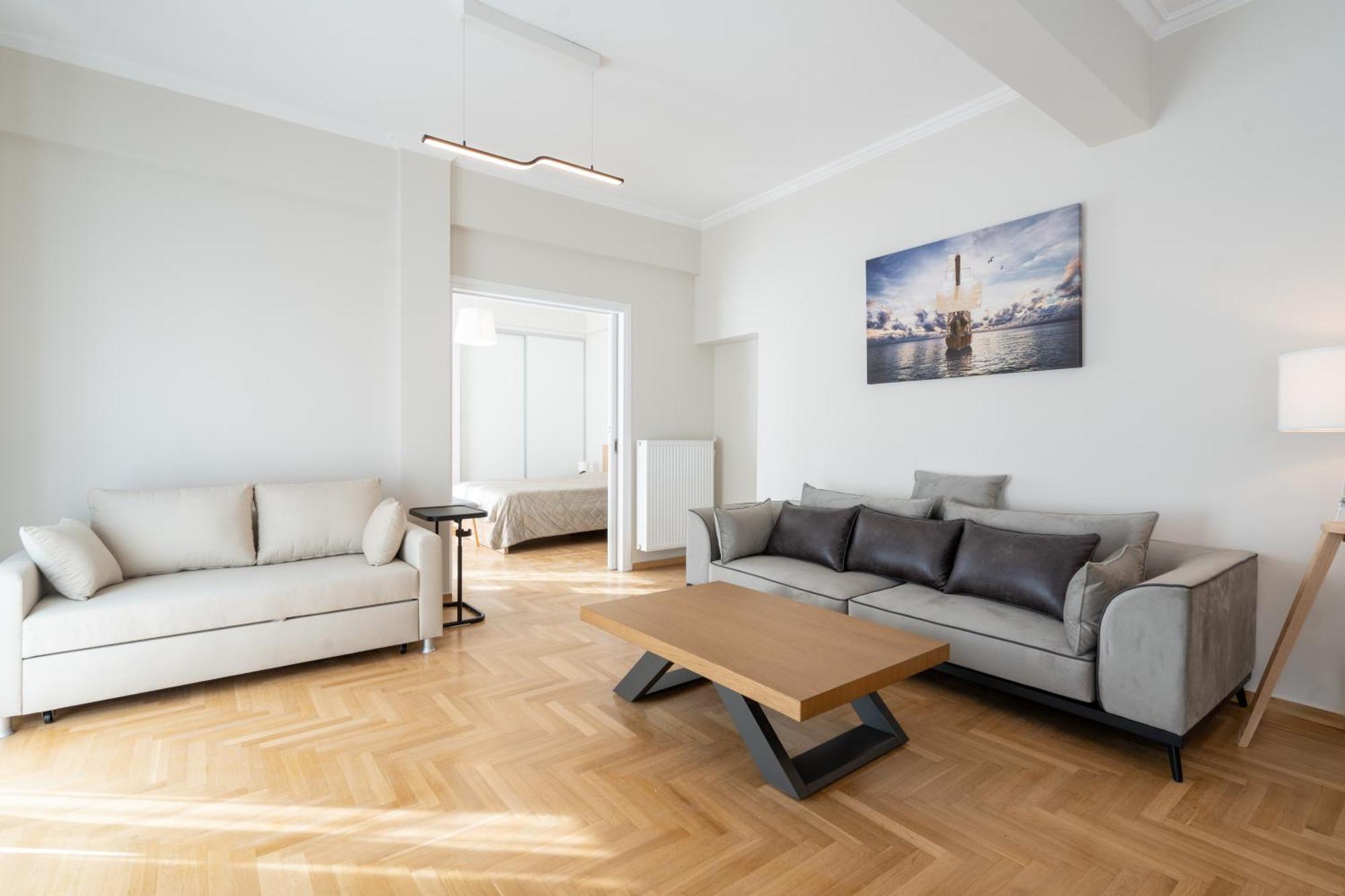 Apartment Corner Penthouse In Acropolis