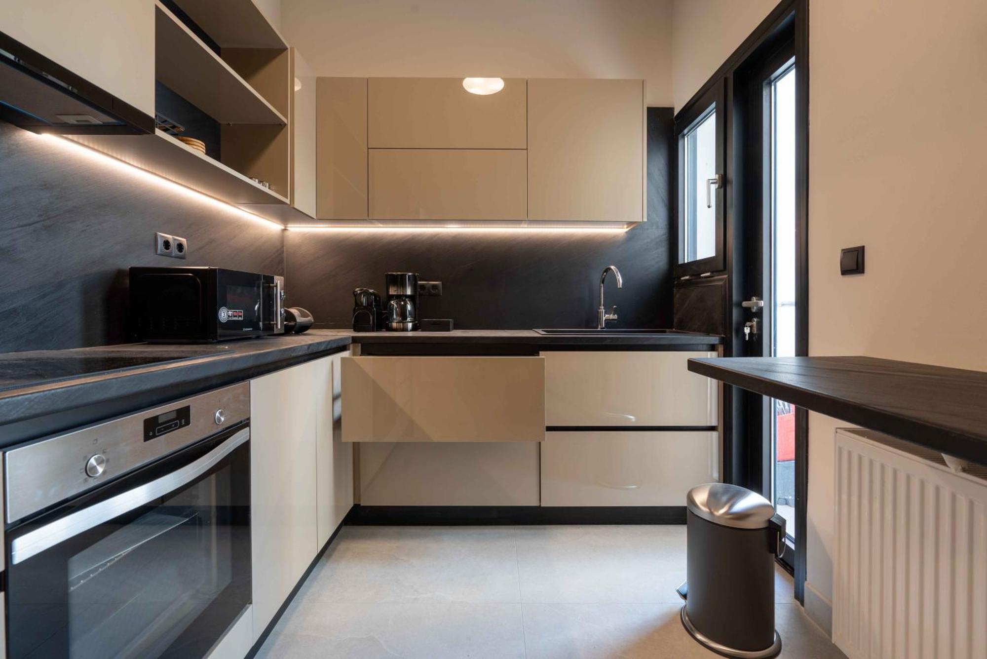 Corner Penthouse In Acropolis *