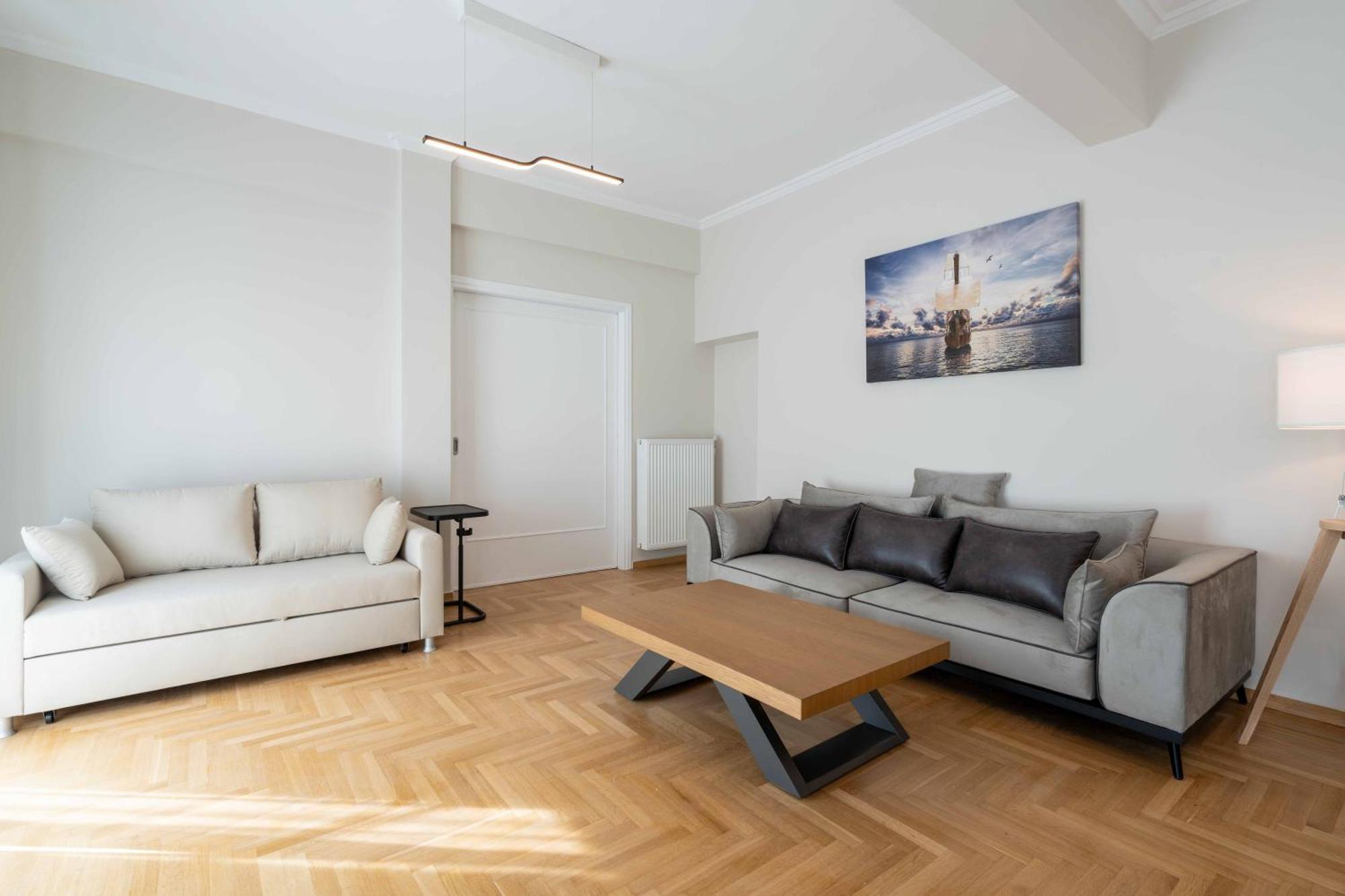 Corner Penthouse In Acropolis